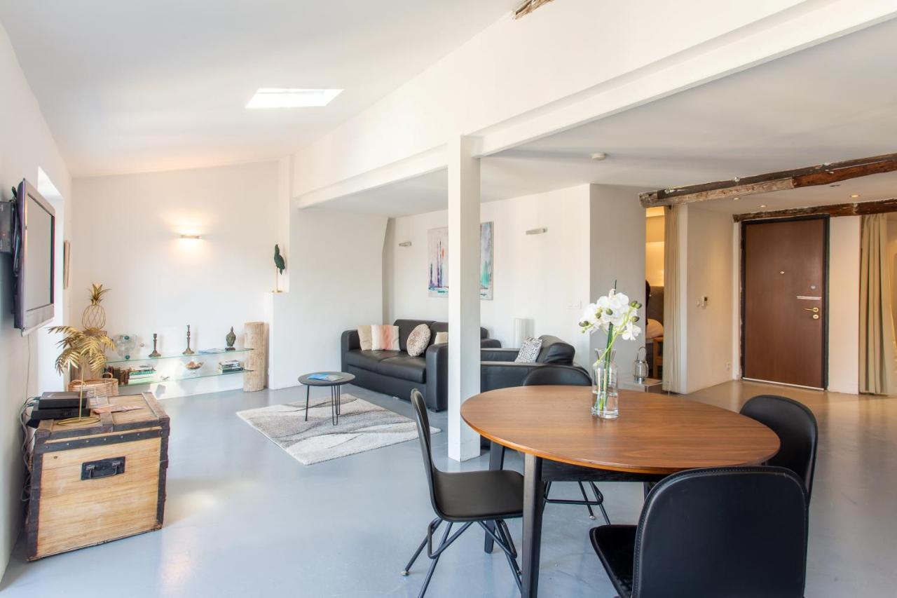 ROSS 5- F2, LUMINEUX, BALCON, LOFT, CLIM, Vieux-Nisa Exterior foto