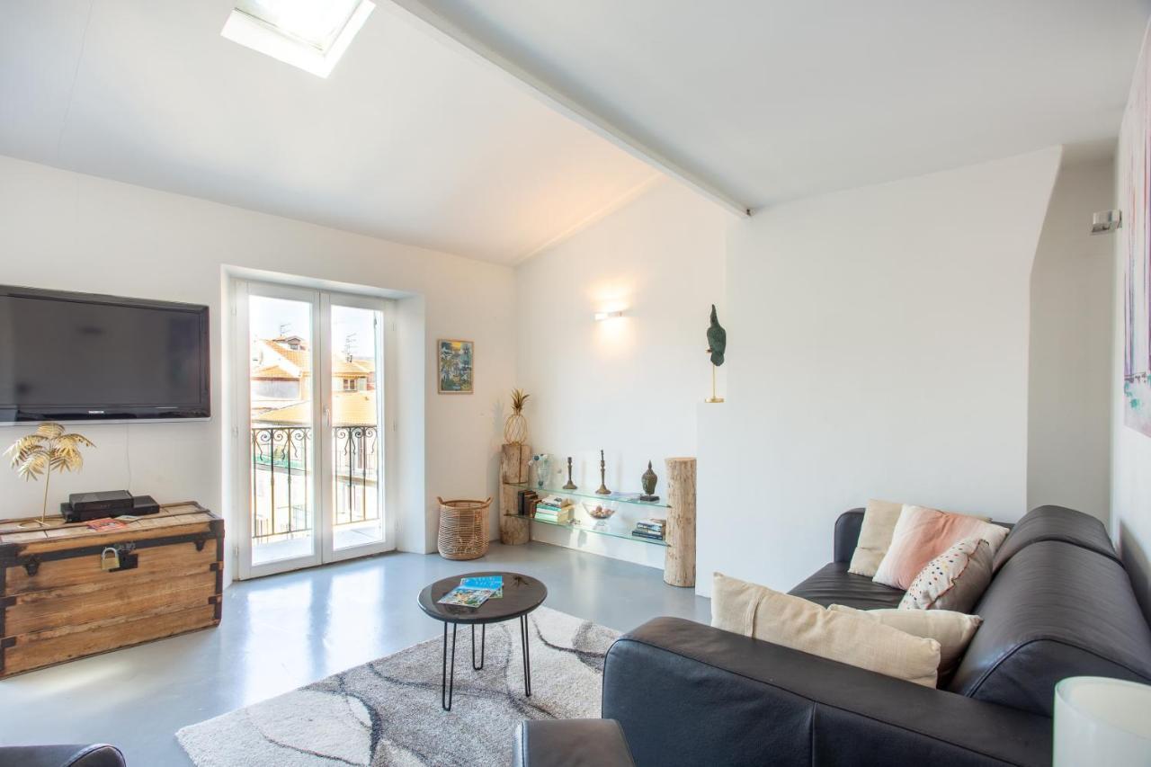 ROSS 5- F2, LUMINEUX, BALCON, LOFT, CLIM, Vieux-Nisa Exterior foto