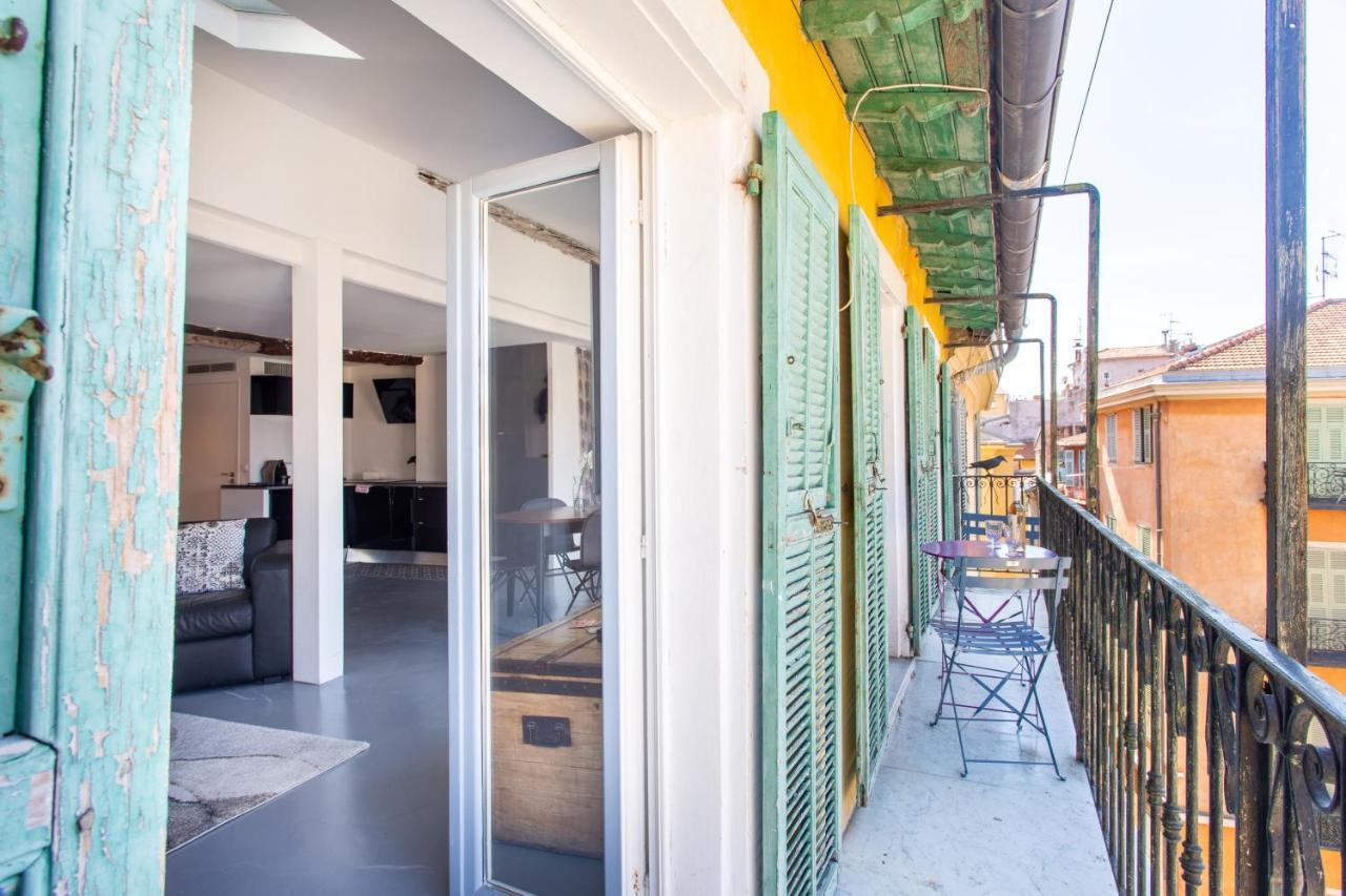 ROSS 5- F2, LUMINEUX, BALCON, LOFT, CLIM, Vieux-Nisa Exterior foto
