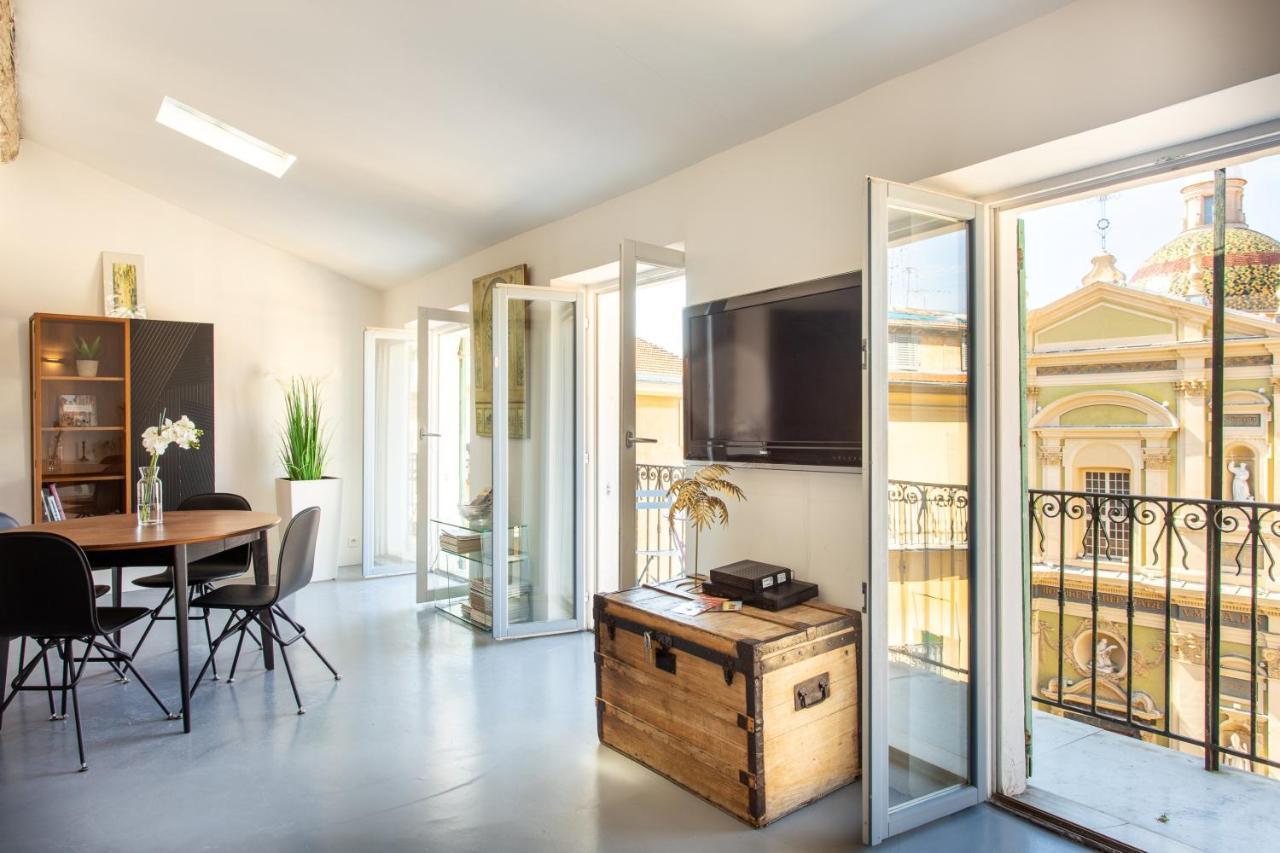 ROSS 5- F2, LUMINEUX, BALCON, LOFT, CLIM, Vieux-Nisa Exterior foto